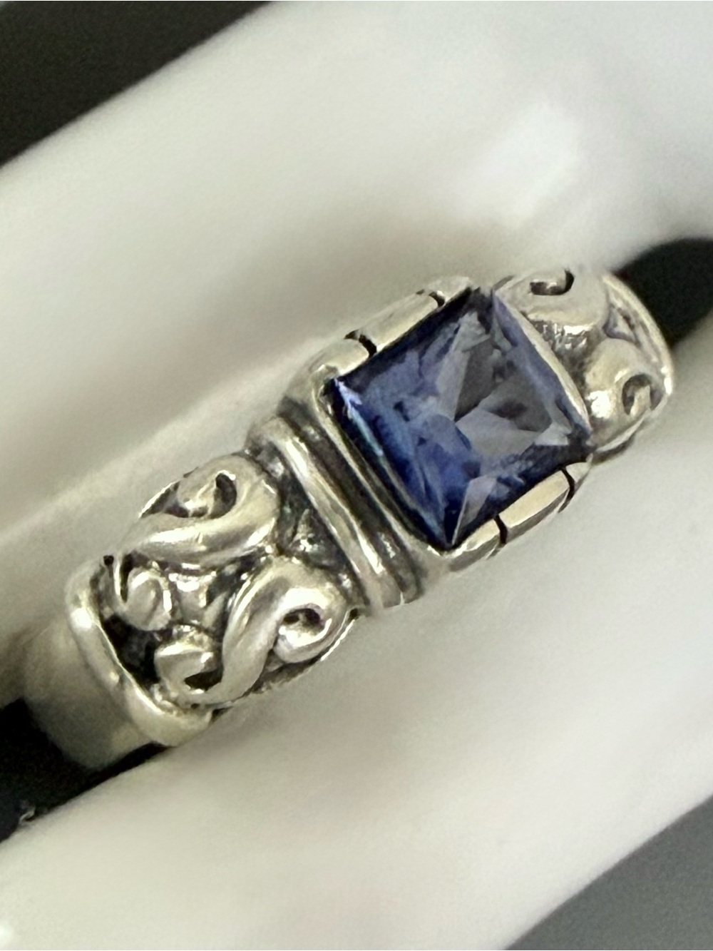 Vintage Sterling Silver Ring Blue Gemstone Ornate Scroll Design Signed Thailand